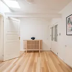 Stylish In Cph Apartment