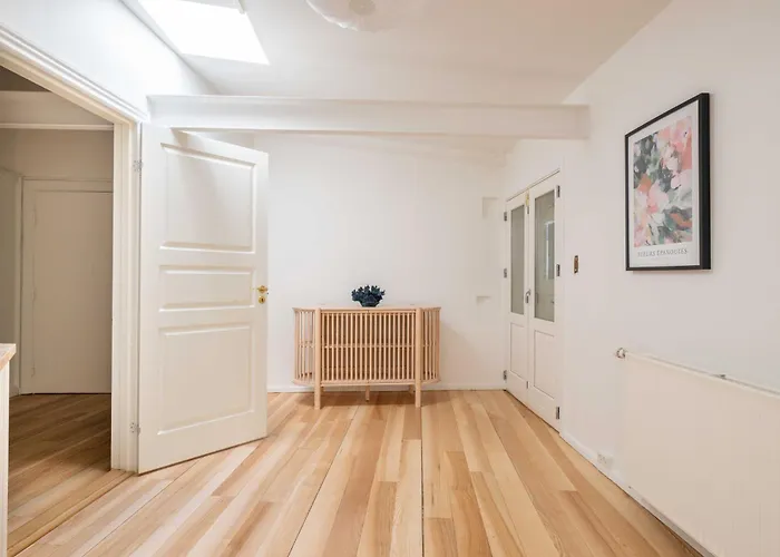 Stylish In Cph Apartment